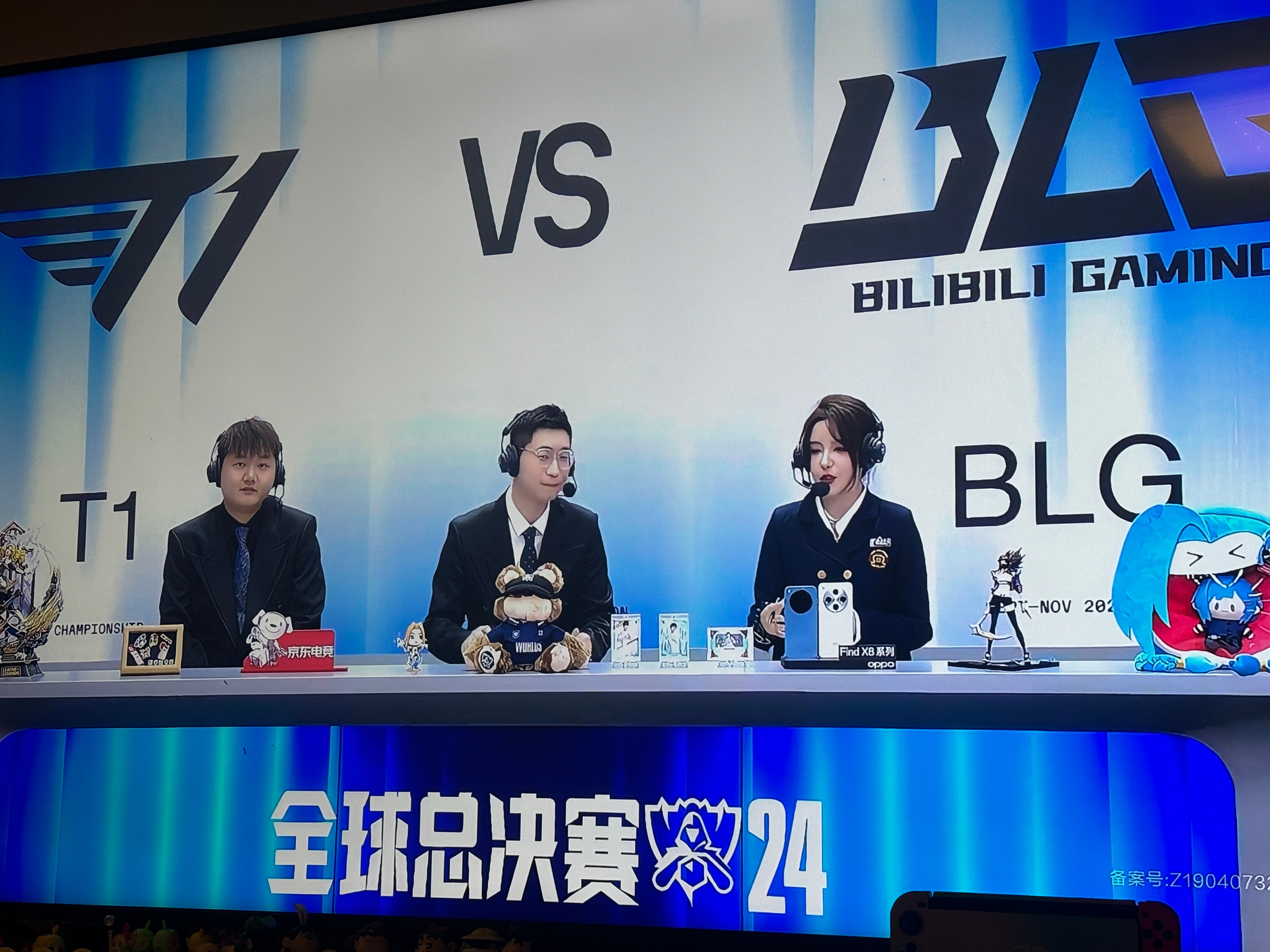 冰川之巅在今日英雄联盟比赛中表现亮眼，打出教科书般团战，逆风翻盘成经典