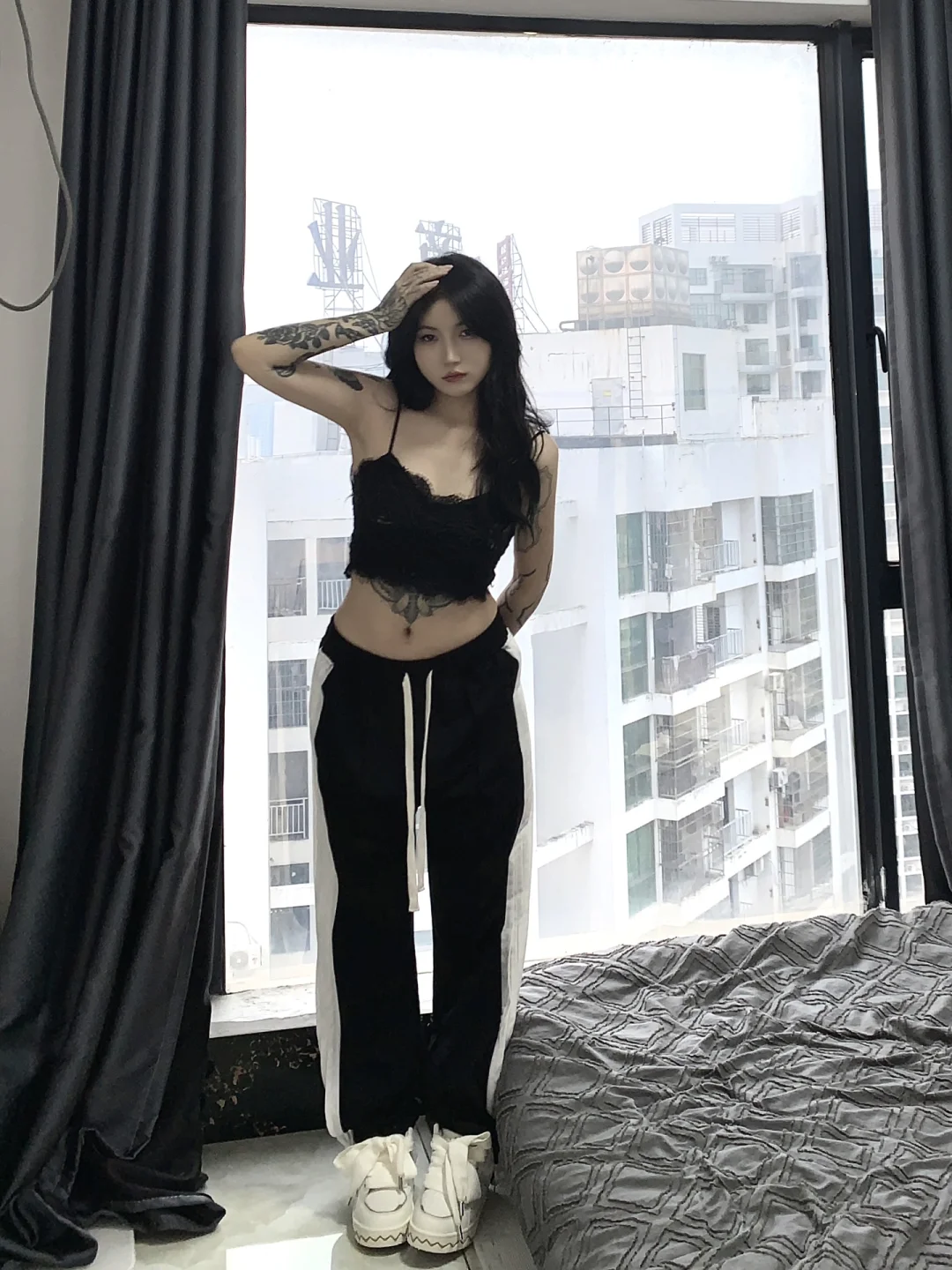 开云体育电脑版-关于罗德里戈女友秀大花臂，这身材如何？的信息