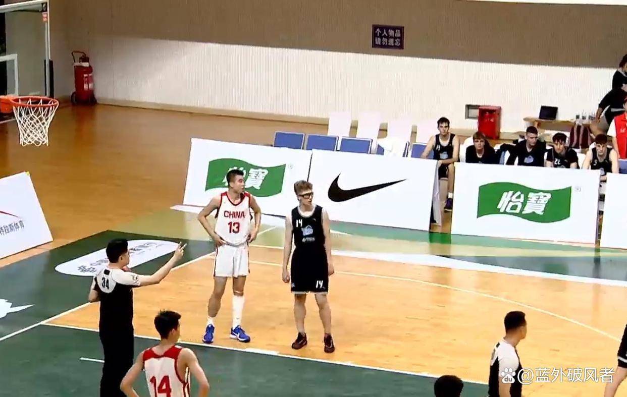 包含U16男篮热身赛集锦杨子默17分，中国3分险胜新西兰的词条