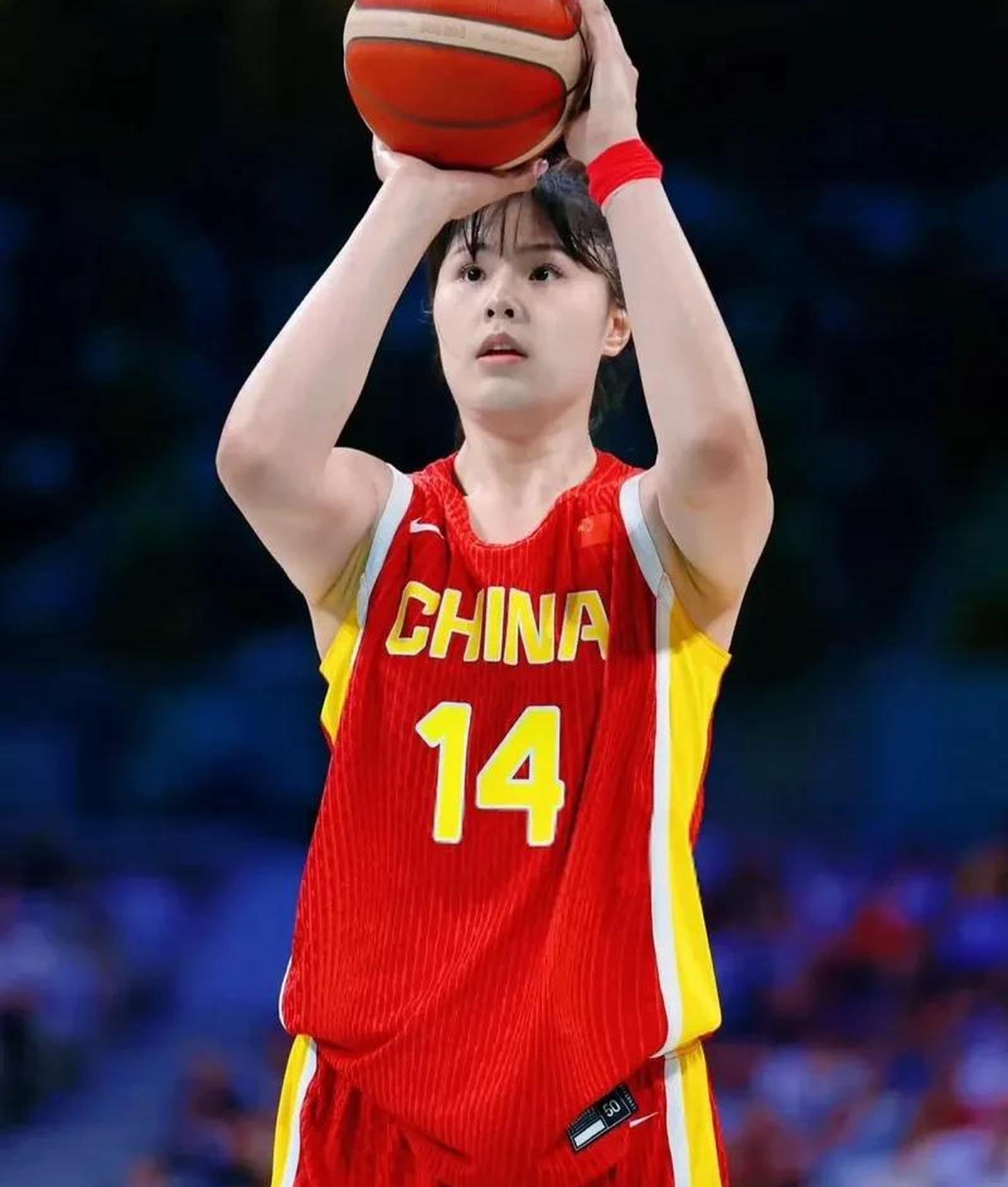 开云体育官网-青岛女篮逆风破浪，誓胜强敌